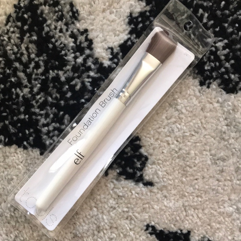 💕 elf foundation brush